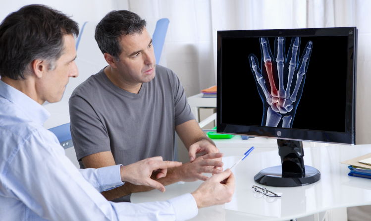 Distribuidora de material médico quirúrgico e instrumental hospitalario